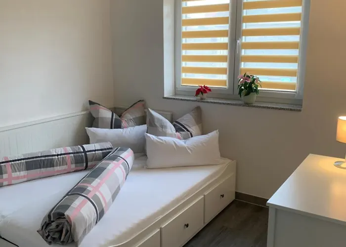 Im Gruenen-auf Dem Land